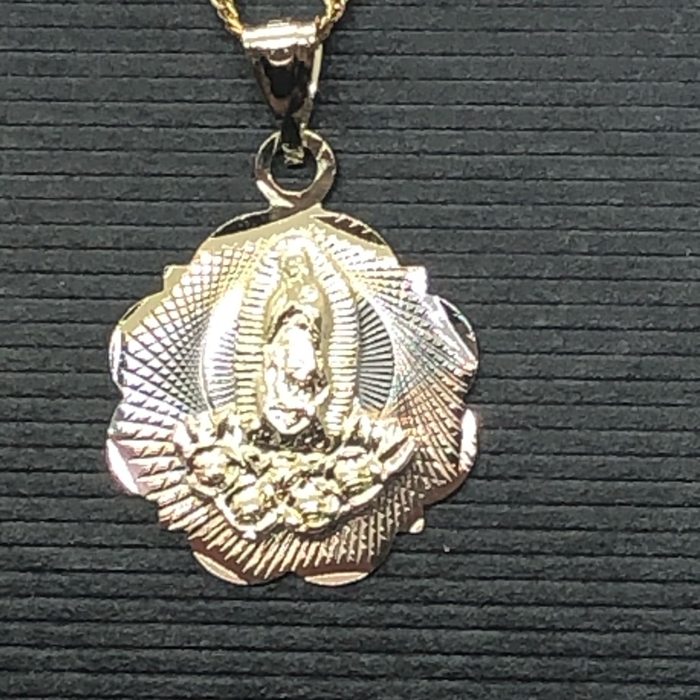 Blessings For Beautiful Neckline Pendent Necklace